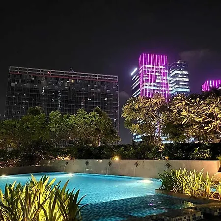 Uptown Parksuites Tower 1 At Bgc - Staycations Up Above 12